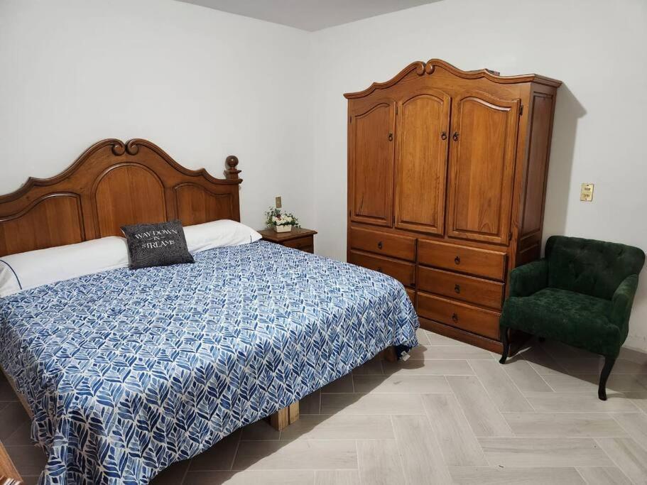 Bungamvilias Apartment Uruapan  ภายนอก รูปภาพ