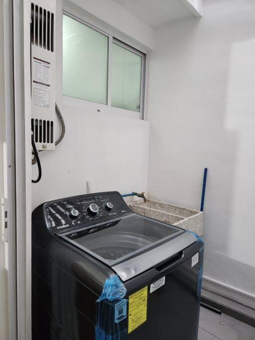 Bungamvilias Apartment Uruapan  ภายนอก รูปภาพ